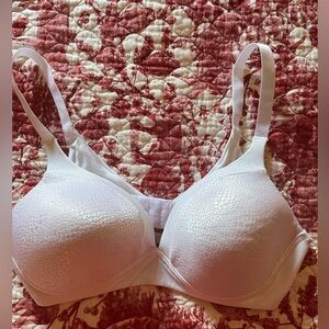 Warners All You Need Wireless lift bra
